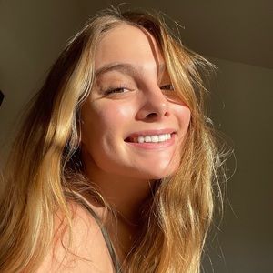 Meet your Posher, Lydia